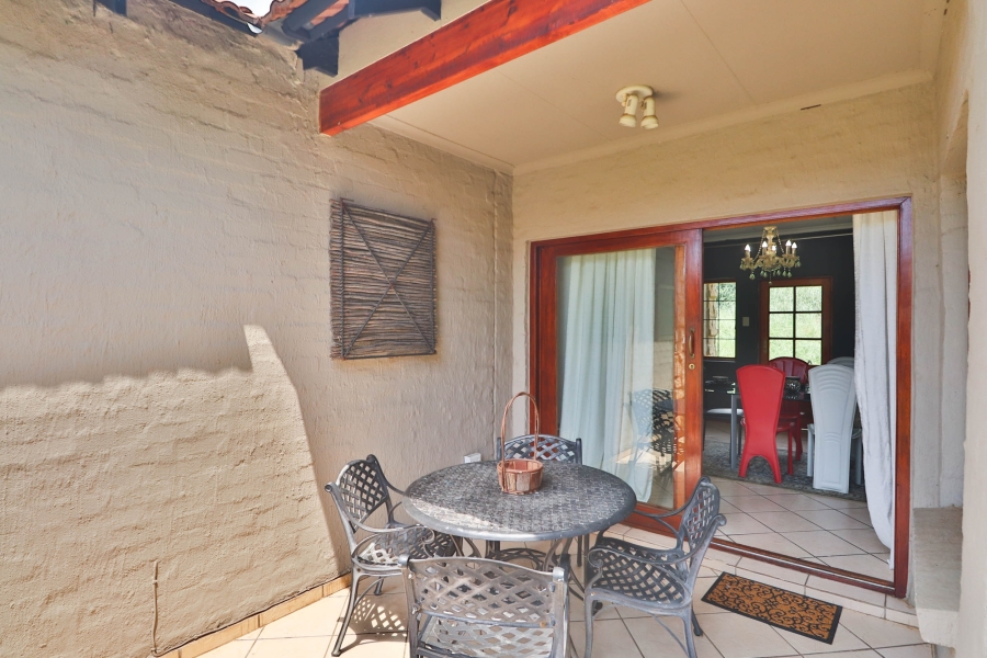 2 Bedroom Property for Sale in The Coves North West